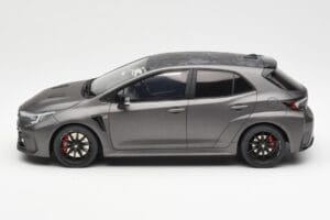 Toyota GR Corolla Morizo Edition Pilkas Otto 1:18 OT451 Derva - nuotrauka 3 iš 6