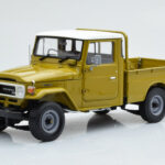 Toyota Land Cruiser 40 4x4 Pickup Alyvuogių Kyosho 1:18