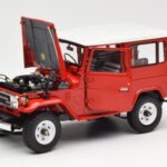 Toyota Land Cruiser FJ40 Van Raudonas Kyosho 1:18 - image 2 of 8