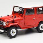 Toyota Land Cruiser FJ40 Van Raudonas Kyosho 1:18