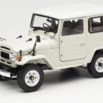 Toyota Land Cruiser FJ40 Van Baltas Kyosho 1:18