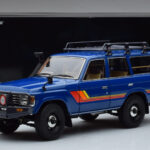Toyota Land Cruiser 60 Mėlynas Su Papildomais Dalimis Kyosho 1:18 - image 11 of 11