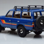 Toyota Land Cruiser 60 Mėlynas Su Papildomais Dalimis Kyosho 1:18 - image 6 of 11