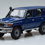 Toyota Land Cruiser J76 Mėlynas Almost Real 1:18