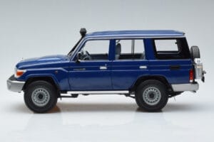 Toyota Land Cruiser J76 Mėlynas Almost Real 1:18 870101 Metalas - nuotrauka 4 iš 7