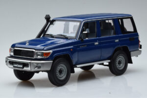 Toyota Land Cruiser J76 Mėlynas Almost Real 1:18