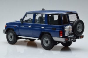 Toyota Land Cruiser J76 Mėlynas Almost Real 1:18 870101 Metalas - nuotrauka 6 iš 7