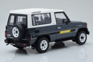 Toyota Land Cruiser LJ73 Pilkas Otto 1:18 OT437 Derva - nuotrauka 2 iš 6