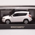 Toyota RAV4 XA30 Baltas Minichamps 1:43 - image 4 of 4