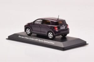 Toyota Urban Cruiser Violetinis Metalinis Minichamps 1:43 403166963 Metalas - nuotrauka 3 iš 4