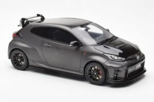 Toyota GR Yaris Circuit Package Juodas Otto 1:18 OT1046 Metalas - nuotrauka 4 iš 6