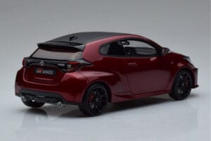 Toyota GR Yaris Raudonas Otto 1:18 OT1003 Derva - nuotrauka 2 iš 6
