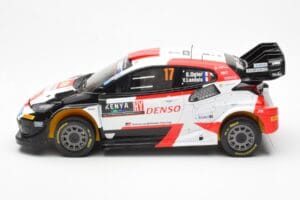 Toyota GR Yaris Rally1 #17 S. Ogier / V. Landais Safari Rally Kenya 2023 IXO 1:18 18RMC173A Metalas - nuotrauka 3 iš 6