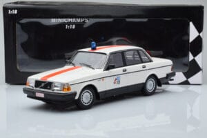 Volvo 240 GL Policija Belgija Minichamps 1:18 155171492 Metalas - nuotrauka 6 iš 6