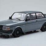 Volvo 240 Turbo Pilkas IXO 1:18