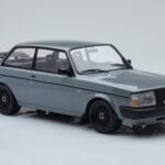 Volvo 240 Turbo Pilkas IXO 1:18 - image 4 of 6
