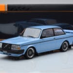 Volvo 240 Turbo Šviesiai Mėlynas IXO 1:18 - image 6 of 6
