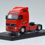 Volvo FH12 Raudonas IXO 1:43 TR123