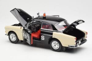 Volvo P121 Policija Revell 1:18 8904 Metalas - nuotrauka 5 iš 8