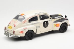 Volvo PV 544 Rally Revell 1:18 8922 Metalas - nuotrauka 3 iš 8
