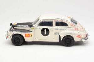 Volvo PV 544 Rally Revell 1:18 8922 Metalas - nuotrauka 4 iš 8