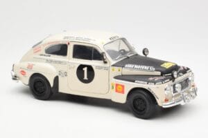 Volvo PV 544 Rally Revell 1:18 8922 Metalas - nuotrauka 6 iš 8