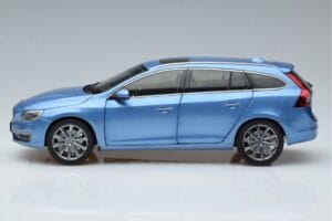 Volvo V60 D3 Power Mėlynas FAW 1:18 9430839 Metalas - nuotrauka 4 iš 7