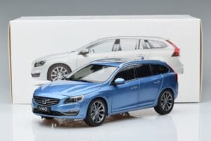 Volvo V60 D3 Power Mėlynas FAW 1:18 9430839 Metalas - nuotrauka 7 iš 7