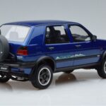 Volkswagen Golf Country Mk2 Mėlynas Otto 1:18 OT973 Derva - image 2 of 6