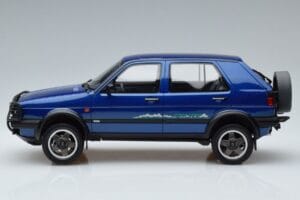 Volkswagen Golf Country Mk2 Mėlynas Otto 1:18 OT973 Derva - nuotrauka 3 iš 6