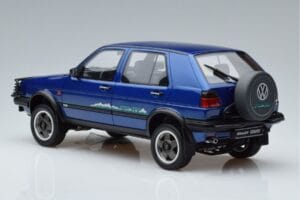 Volkswagen Golf Country Mk2 Mėlynas Otto 1:18 OT973 Derva - nuotrauka 5 iš 6