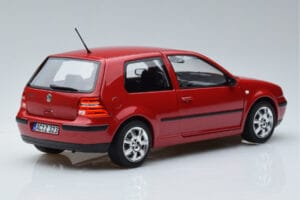 Volkswagen Golf Mk4 Raudonas Norev 1:18 188573 Metalas - nuotrauka 3 iš 7