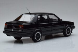 Volkswagen Jetta Mk2 Juodas Otto 1:18 OT1021 Derva - nuotrauka 2 iš 6