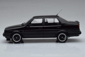 Volkswagen Jetta Mk2 Juodas Otto 1:18 OT1021 Derva - nuotrauka 3 iš 6