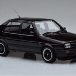 Volkswagen Jetta Mk2 Juodas Otto 1:18 - image 4 of 6