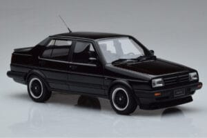 Volkswagen Jetta Mk2 Juodas Otto 1:18 OT1021 Derva - nuotrauka 4 iš 6