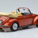 Volkswagen Beetle 1303 Kabrioletas Oranžinis Norev 1:18 - image 2 of 6