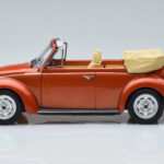 Volkswagen Beetle 1303 Kabrioletas Oranžinis Norev 1:18 - image 3 of 6