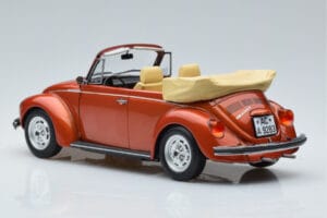 Volkswagen Beetle 1303 Kabrioletas Oranžinis Norev 1:18 188526 Metalas - nuotrauka 5 iš 6