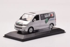 Volkswagen Multivan T5 Sidabrinis Heli Coil Edition Minichamps 1:43 VOLKSWAGEN-264345 Metalas - nuotrauka 2 iš 4