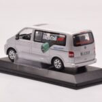 Volkswagen Multivan T5 Sidabrinis Heli Coil Edition Minichamps 1:43 - image 3 of 4
