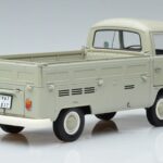 Volkswagen T2a Pickup 50-mečio Jubiliejinis Leidimas Schuco 1:18 450019800 Metalas - image 3 of 7