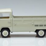 Volkswagen T2a Pickup 50-mečio Jubiliejinis Leidimas Schuco 1:18 450019800 Metalas - image 4 of 7