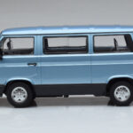 Volkswagen T3 Multivan Mėlynas Norev 1:18 - image 3 of 6