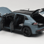 Volkswagen Teramont X Pilkas FAW 1:18 ZVB000003B Metalas - image 5 of 8