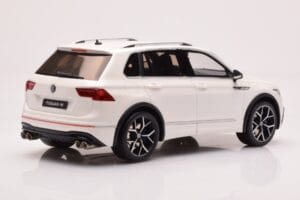 Volkswagen Tiguan R Baltas Otto 1:18 OT1001 Derva - nuotrauka 2 iš 6