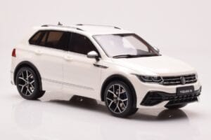 Volkswagen Tiguan R Baltas Otto 1:18 OT1001 Derva - nuotrauka 4 iš 6