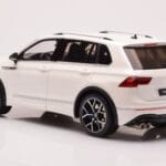 Volkswagen Tiguan R Baltas Otto 1:18 - image 5 of 6