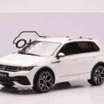 Volkswagen Tiguan R Baltas Otto 1:18 - image 6 of 6