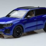 Volkswagen Touareg CR Mėlynas FAW 1:18 LTC761021BLU Metalas